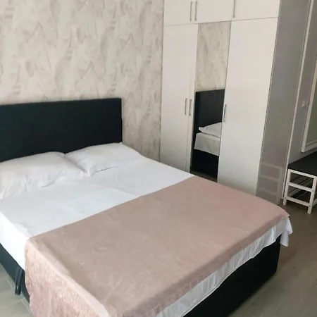 Lux Studio Valencia Gardens Апартамент *