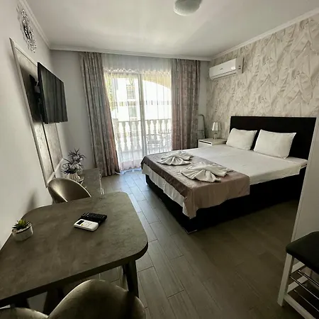 Lux Studio Valencia Gardens Несебър